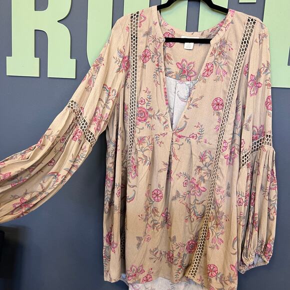 Festi Floral Light Tan V-Neck Tunic Blouse Size 2XL - Picture 2 of 3